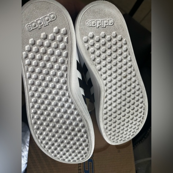 Kids White and Black Sneakers - Picture 2 of 2